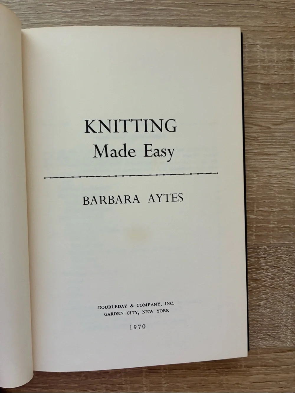 Vintage Knitting Book - 70s Book 📖📖📖